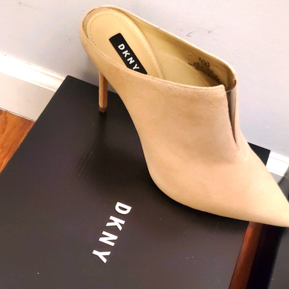 DKNY Heels